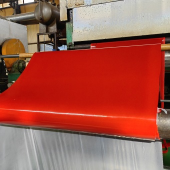red rubber sheet