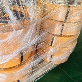 Yellow Skirtboard Rubber